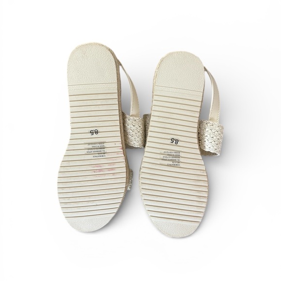 a.n.a Women's Cream Crochet Top Sandals - Picture 4 of 4